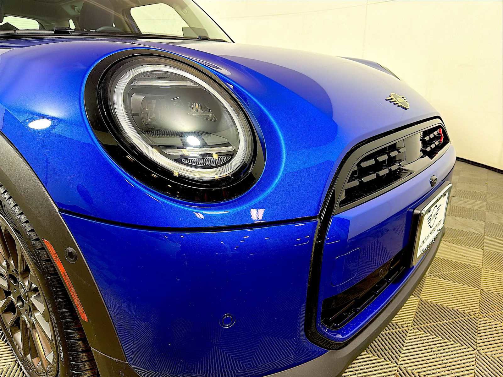 Certified 2025 MINI Cooper S image 24