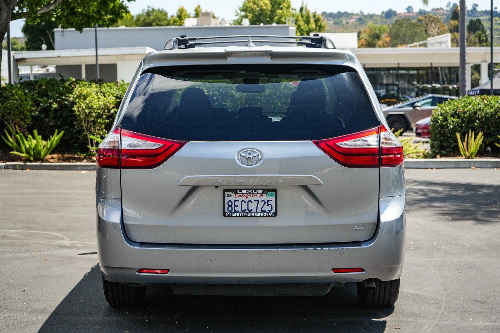 Used 2018 Toyota Sienna LE FWD image 5