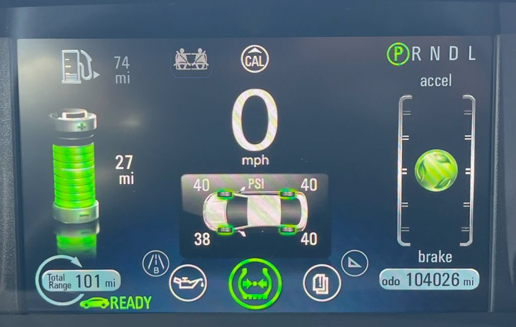 Used 2014 Chevrolet Volt Premium w/ Premium Trim Package FWD image 23