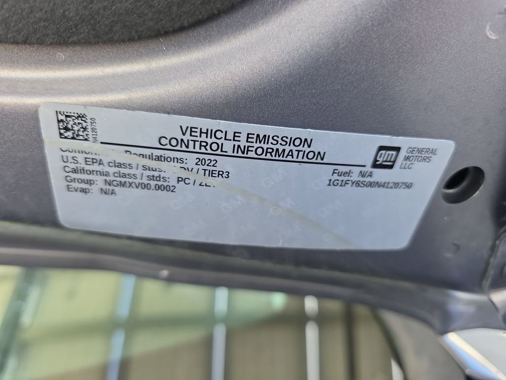 Used 2022 Chevrolet Bolt EUV LT w/ Convenience Package image 36