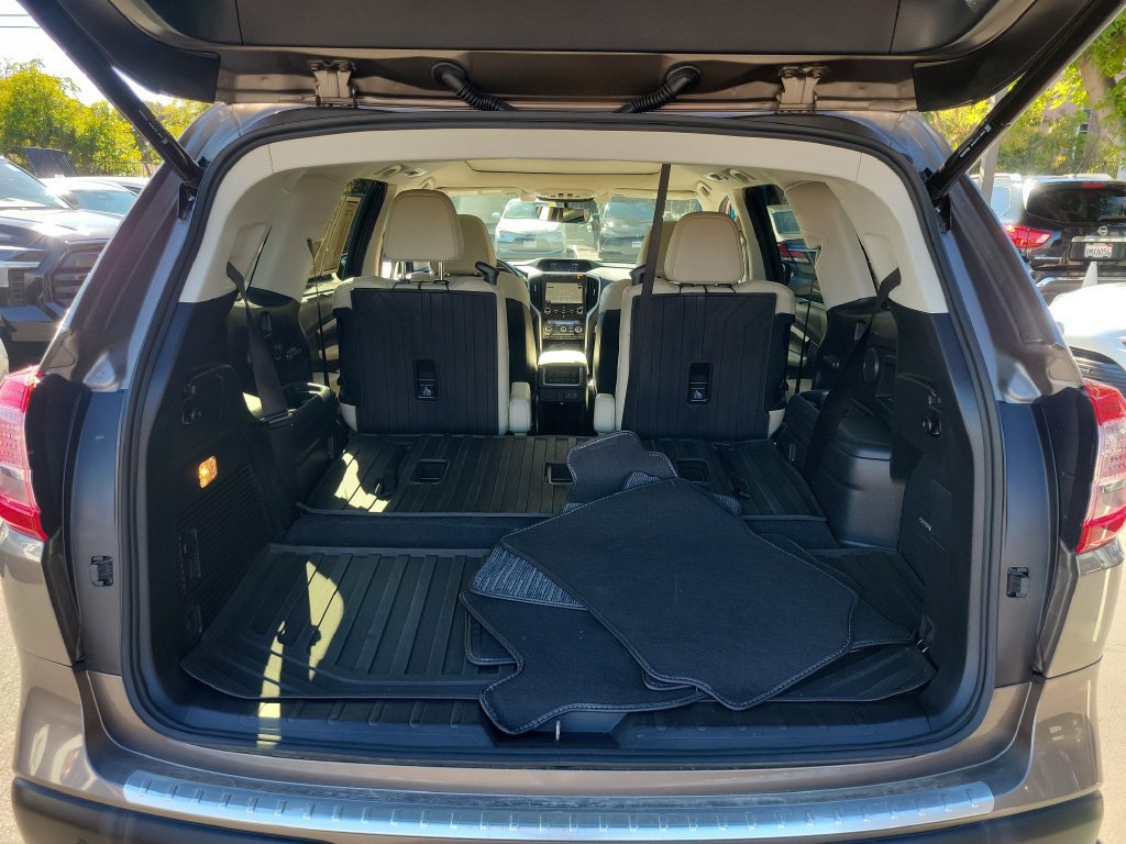 Used 2021 Subaru Ascent Limited w/ Technology Package AWD/4WD image 12