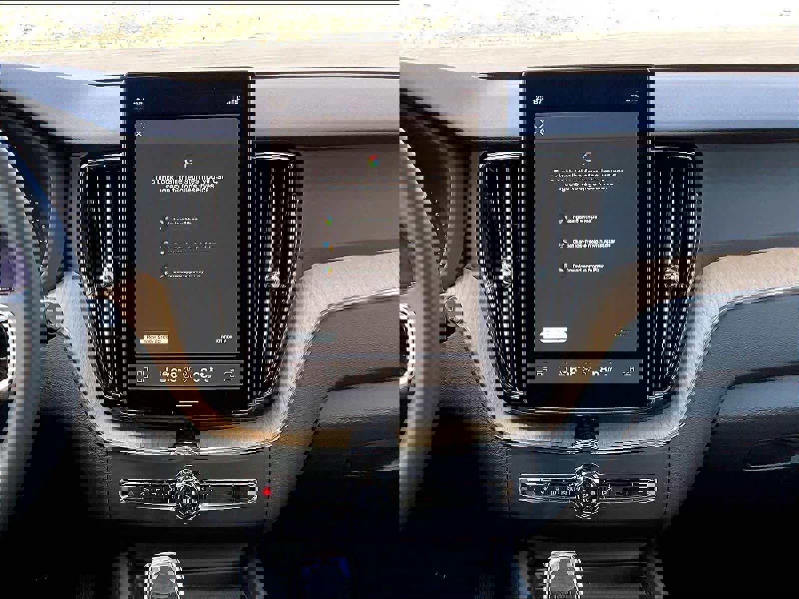 New 2026 Volvo XC60 B5 Plus w/ Climate Package image 9