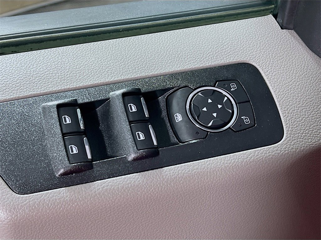 Used 2018 Ford F150 XLT image 16