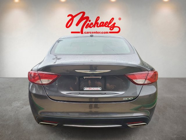 Used 2015 Chrysler 200 Limited w/ Comfort Group FWD image 6
