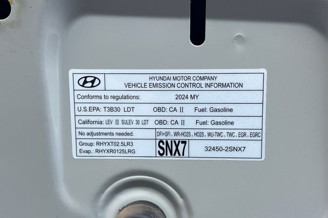 Used 2024 Hyundai Tucson Limited image 35