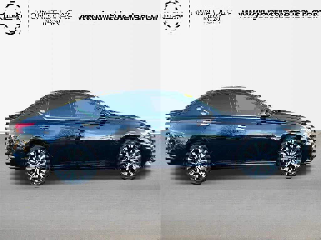 Used 2019 Nissan Altima 2.5 Platinum image 4