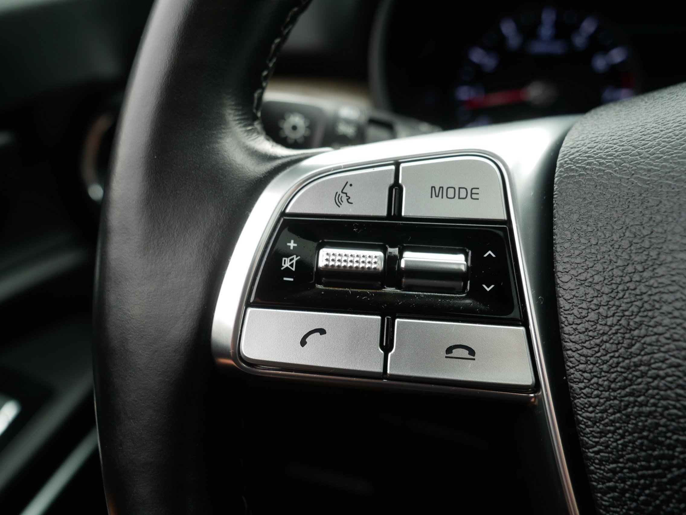 Certified 2021 Kia Telluride SX w/ SX Prestige Package AWD/4WD image 28