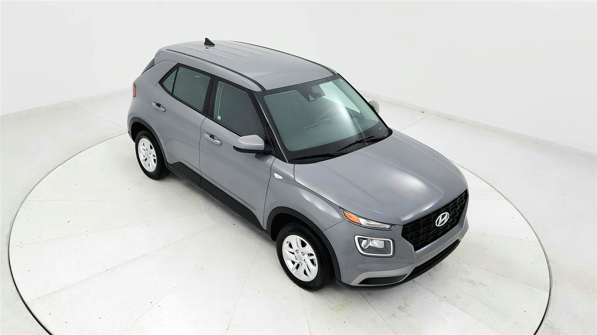 Used 2021 Hyundai Venue SE FWD image 19