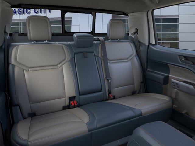 New 2025 Ford Maverick Lariat w/ 4K Tow Package image 11