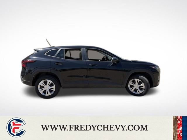 Used 2024 Chevrolet Trax LS FWD image 4