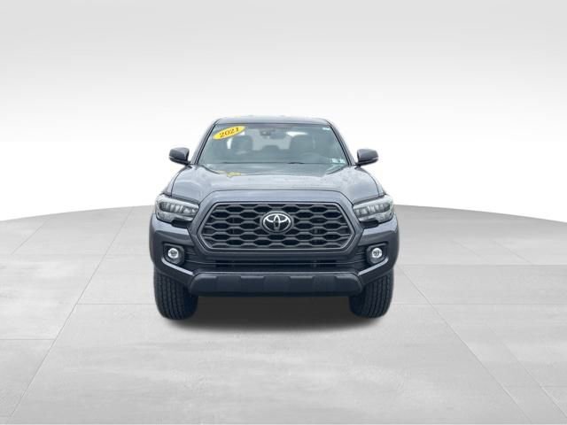 Used 2021 Toyota Tacoma TRD Off-Road image 8