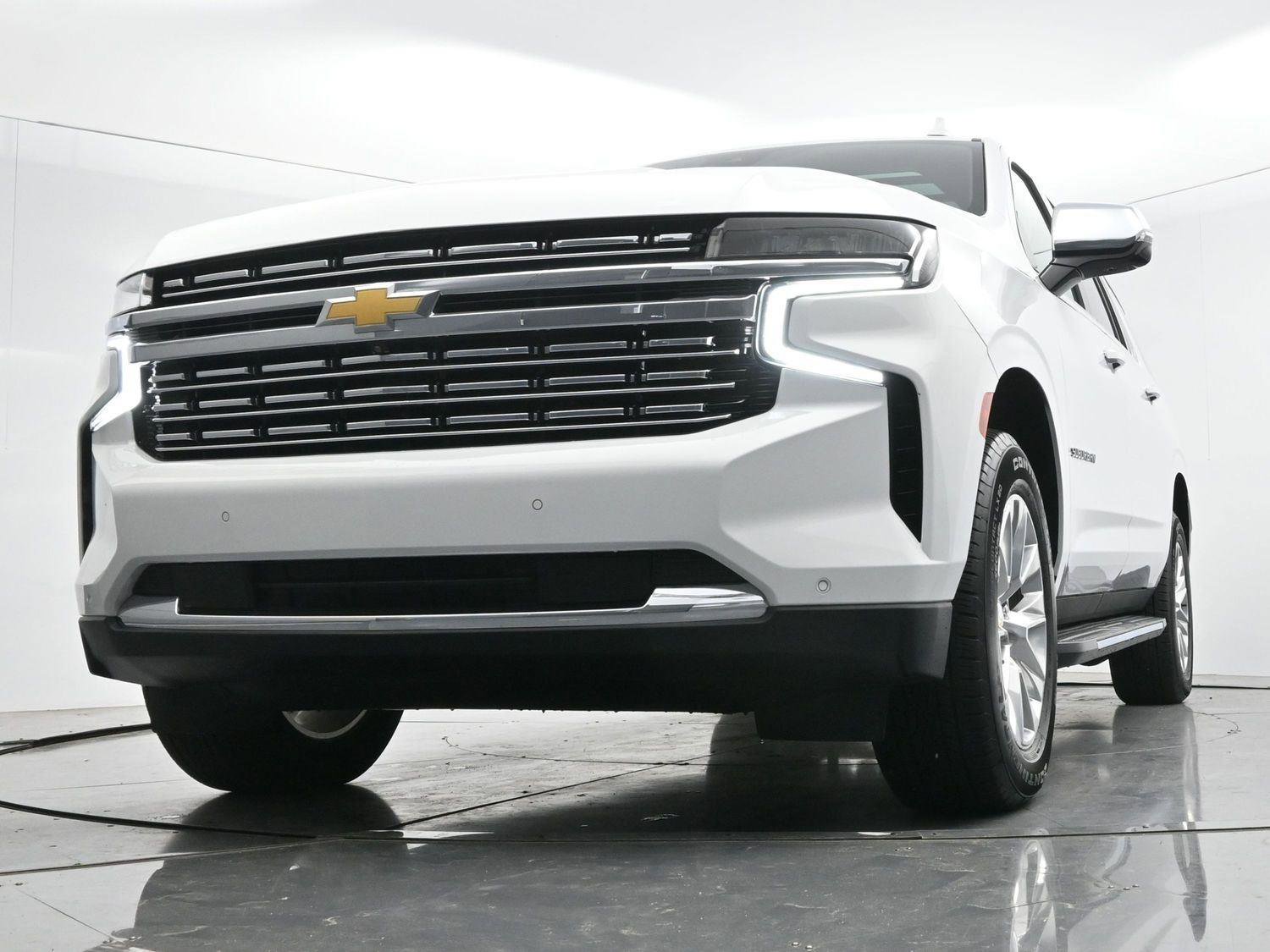 Used 2024 Chevrolet Suburban Premier w/ Premium Package AWD/4WD image 46