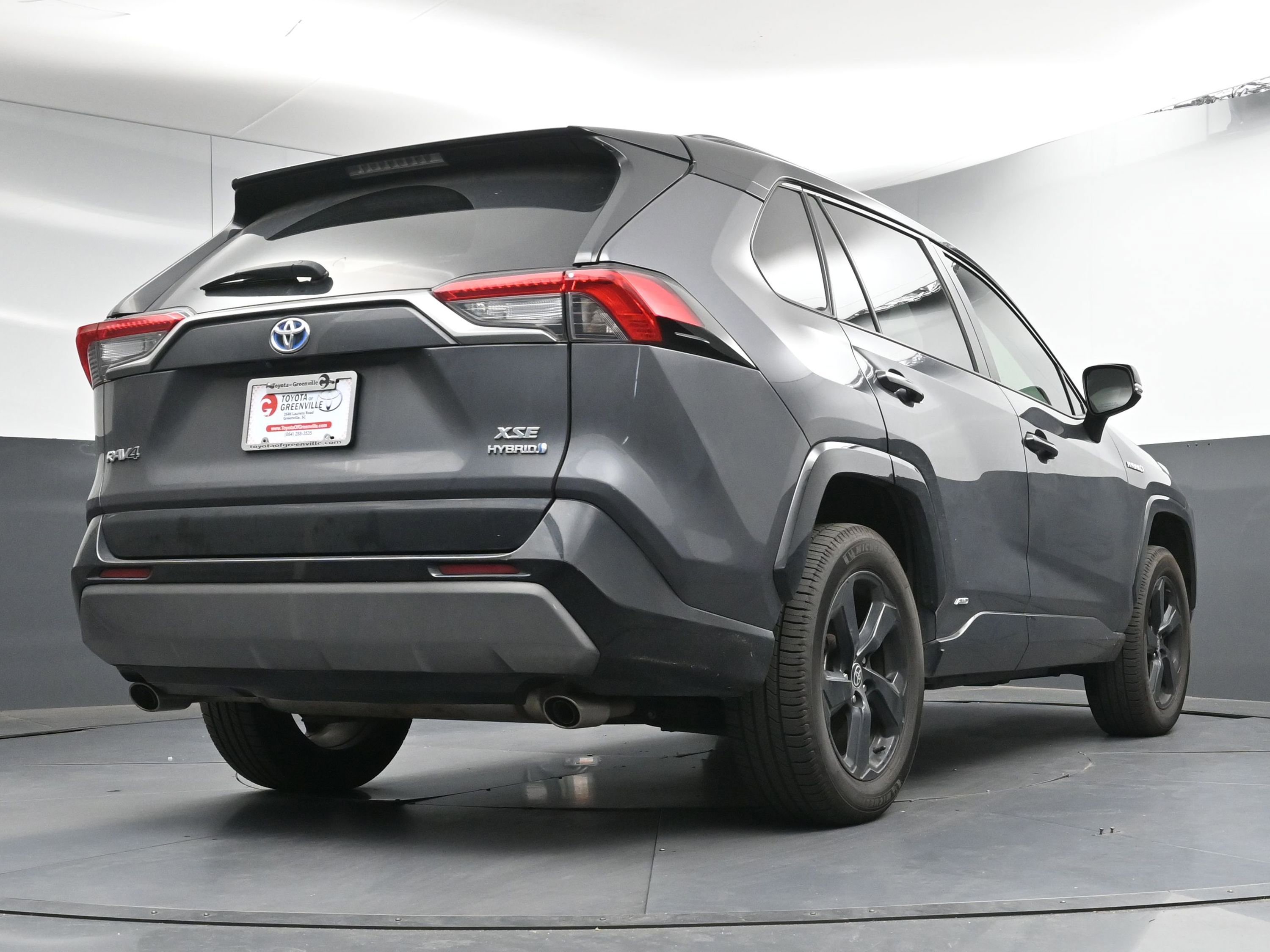 Used 2021 Toyota RAV4 XSE image 27