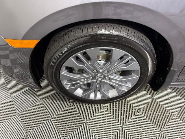 Used 2026 Honda Odyssey Touring image 13