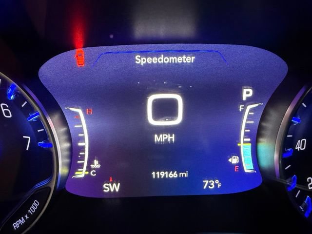 Used 2017 Chrysler Pacifica Limited FWD image 44