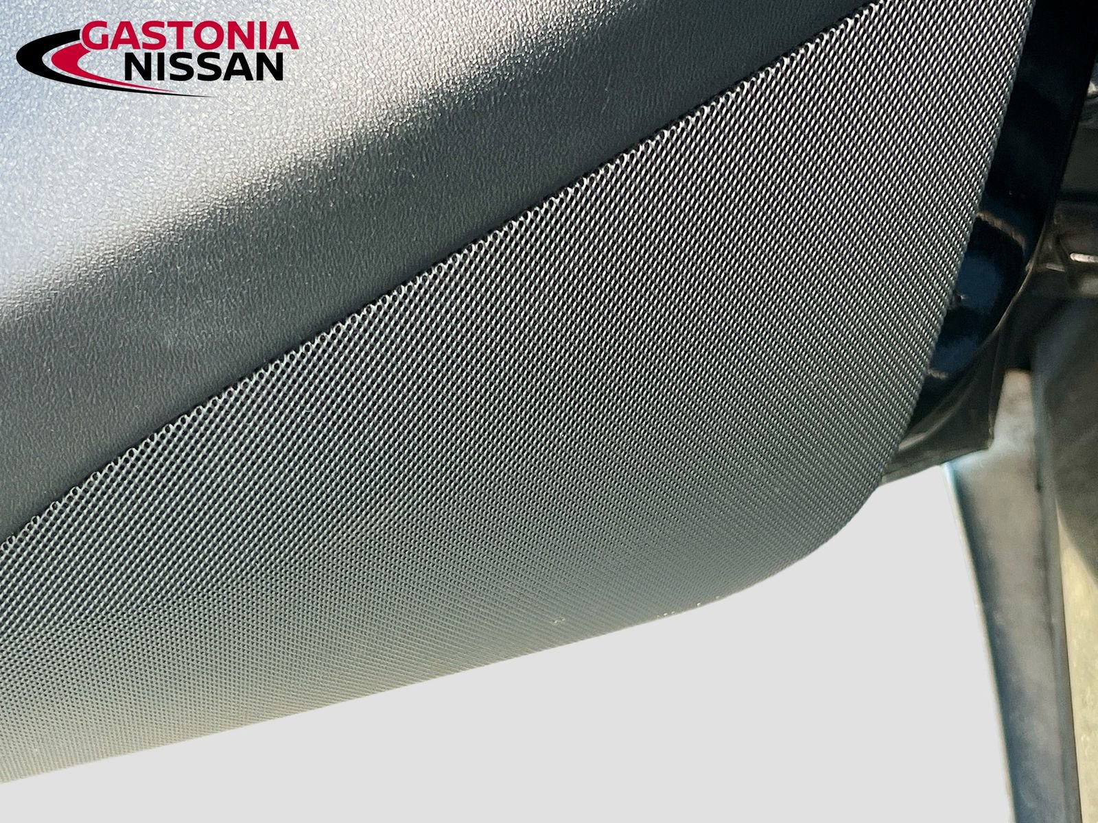 Used 2025 Tesla Model Y Long Range image 25