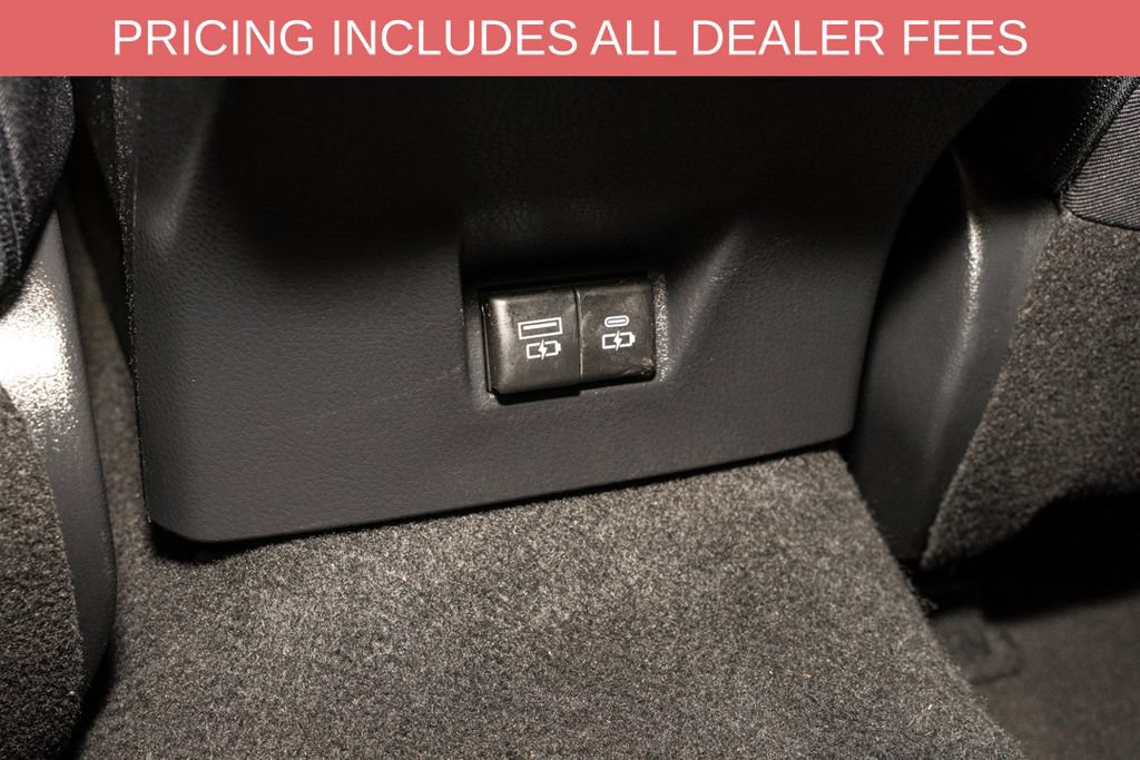 Used 2025 Toyota Camry LE w/ Convenience Package AWD/4WD image 7