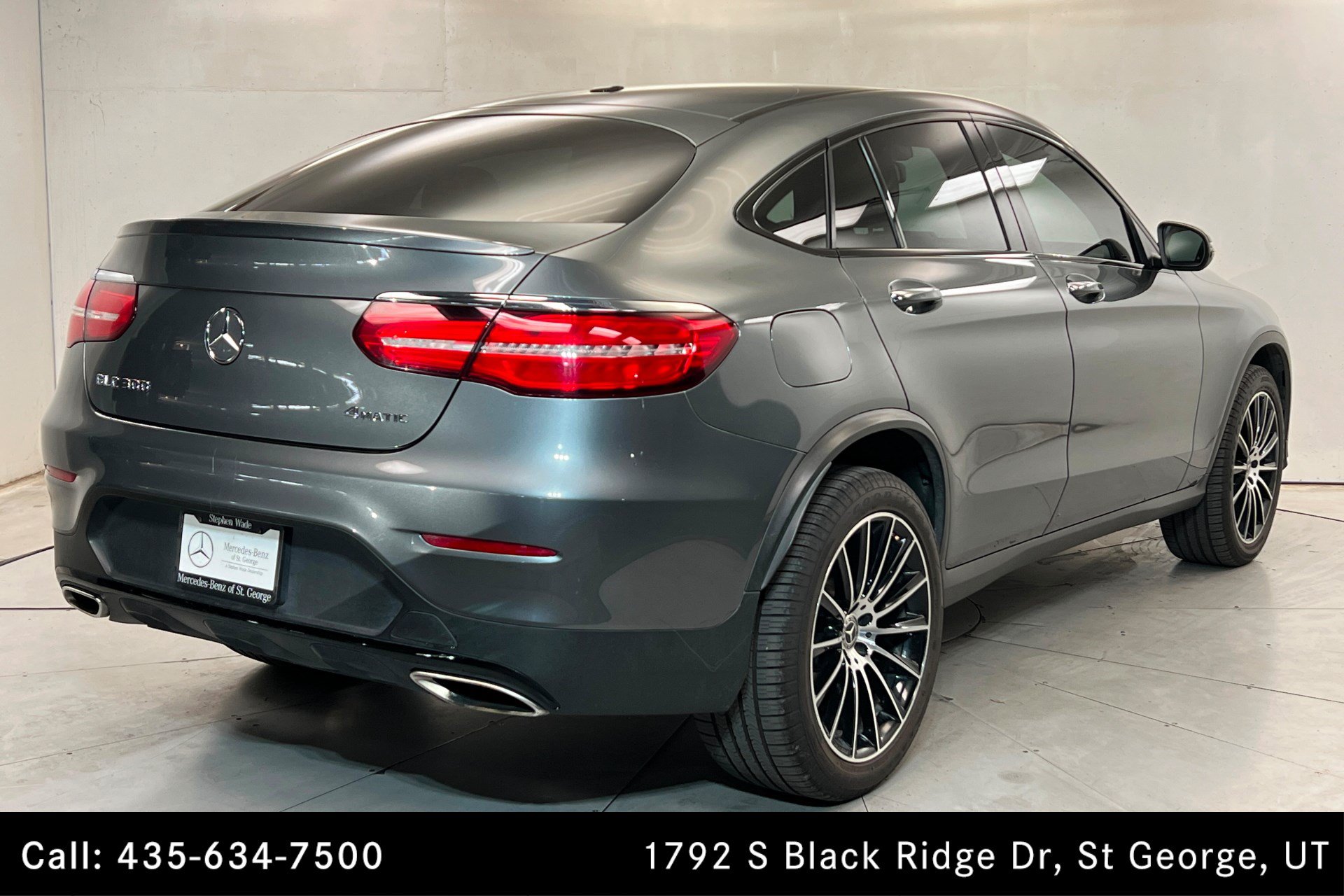 Used 2017 Mercedes-Benz GLC 300 4MATIC Coupe image 5