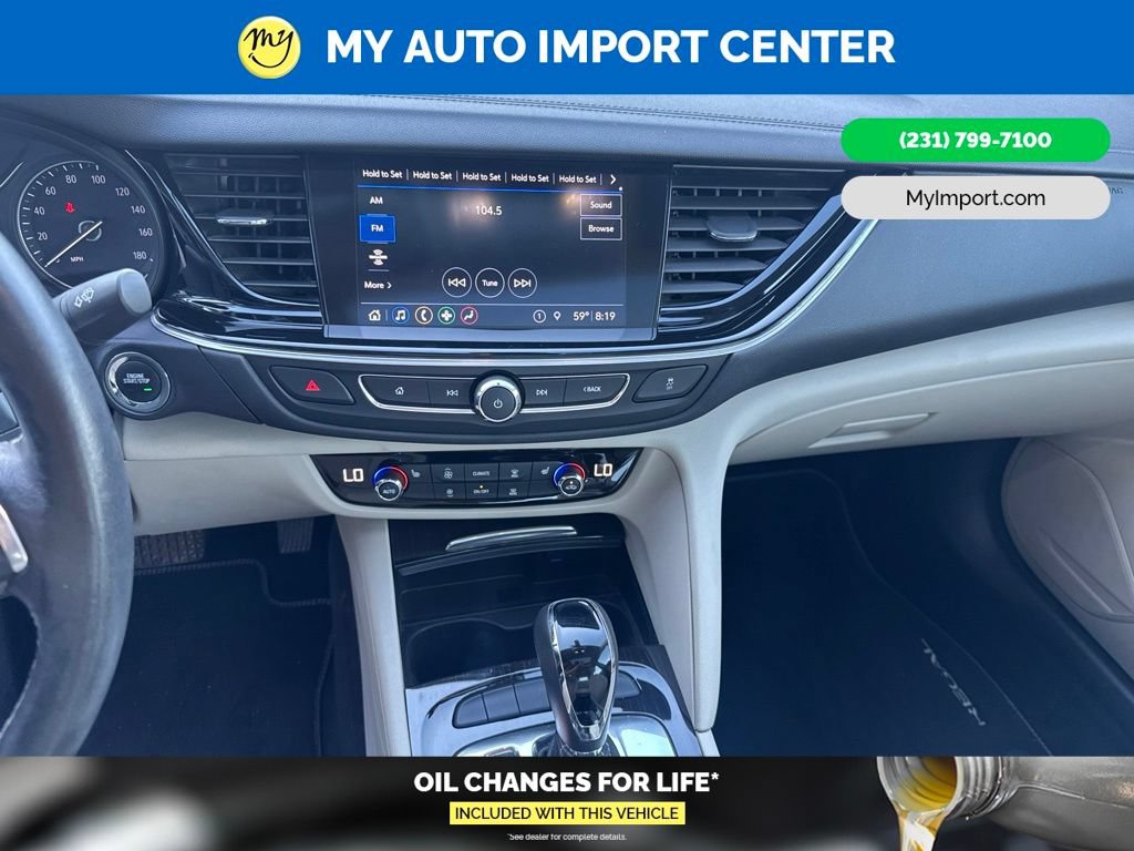 Used 2020 Buick Regal Essence AWD/4WD image 10