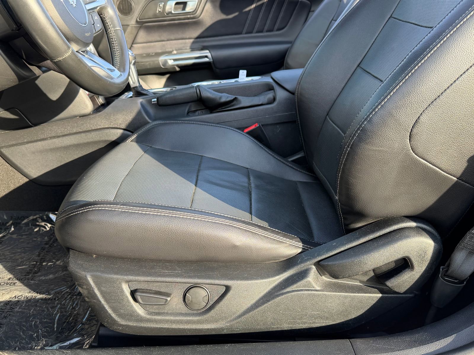 Used 2020 Ford Mustang Premium image 19