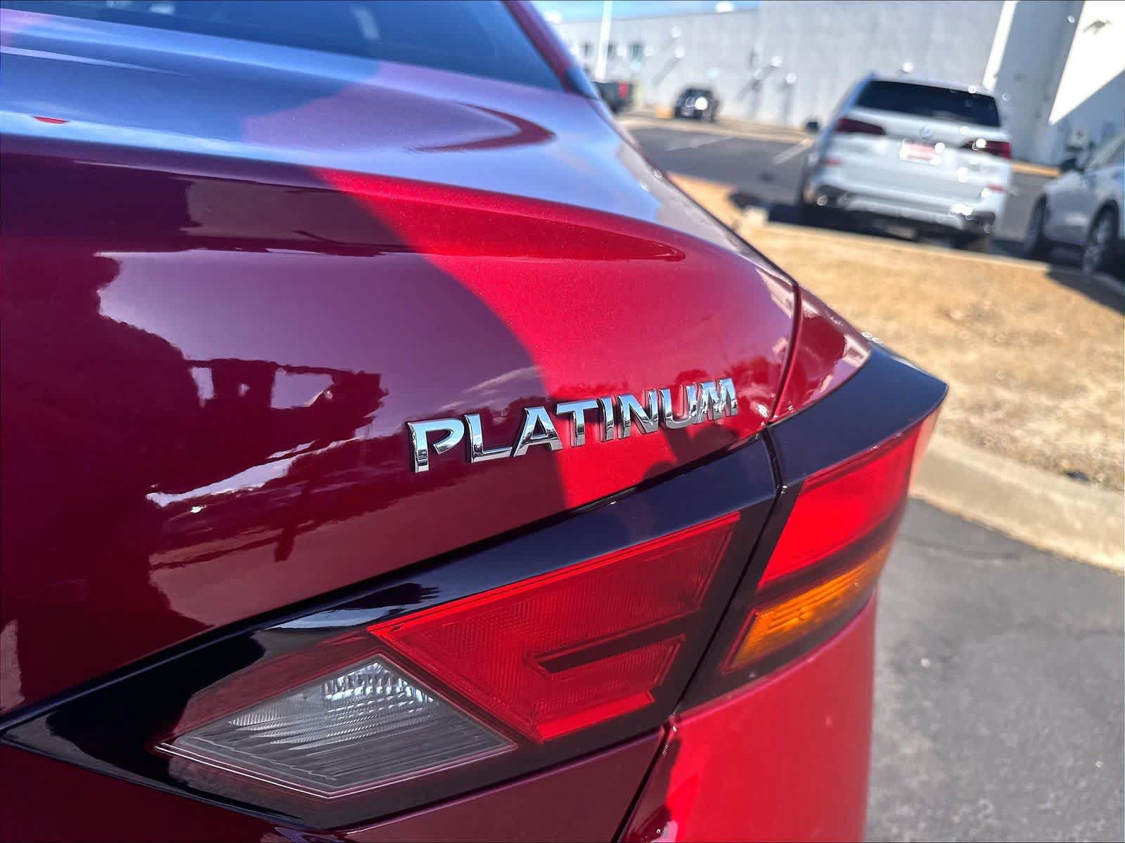 Used 2020 Nissan Altima 2.5 Platinum FWD image 25