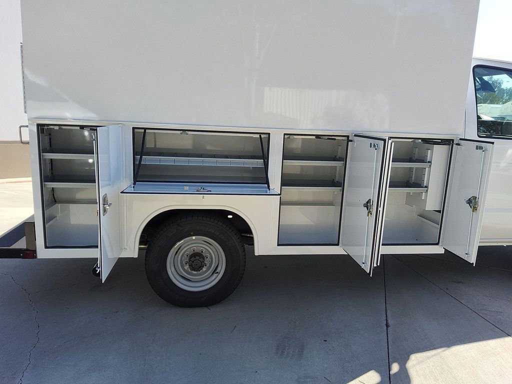 New 2026 Ford E-350 and Econoline 350 Super Duty w/ Power Equipment Group RWD image 26