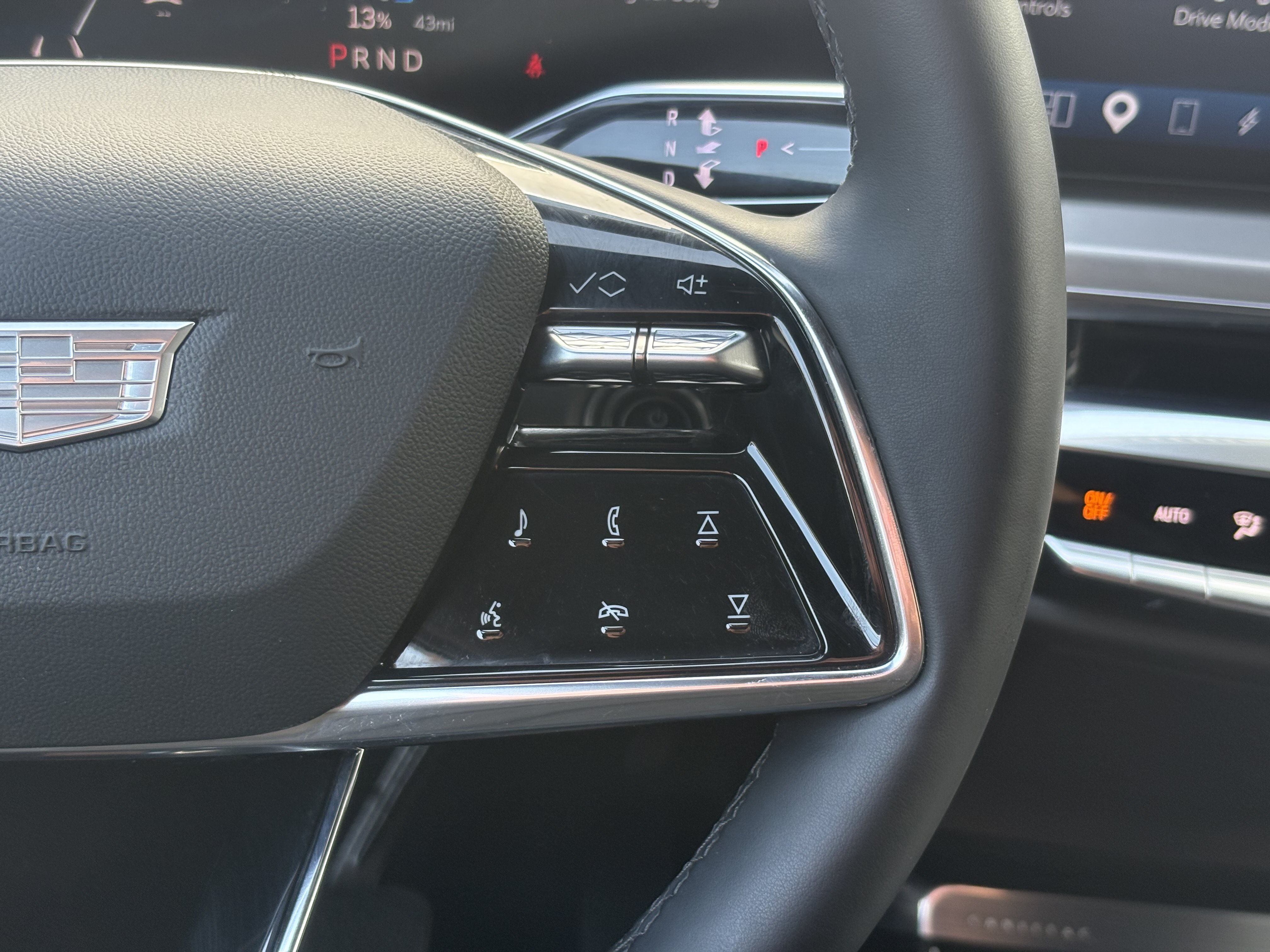 Certified 2024 Cadillac Lyriq Sport AWD/4WD image 18
