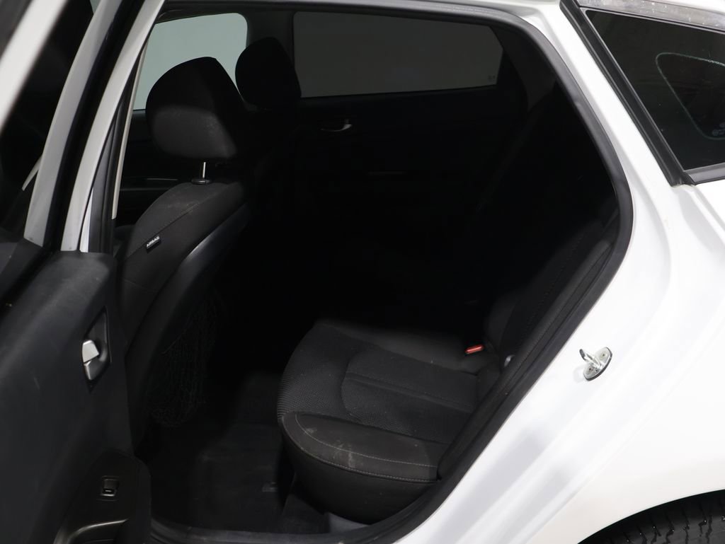 Used 2020 Kia Optima LX image 16