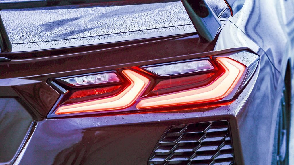 Used 2022 Chevrolet Corvette Stingray Coupe w/ 1LT image 10