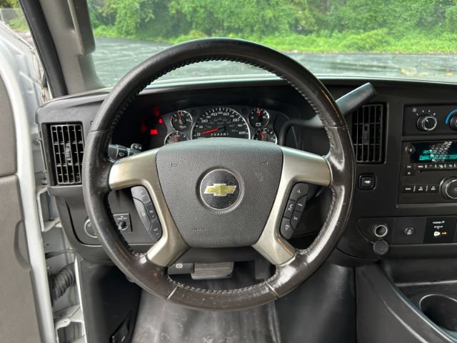 Used 2018 Chevrolet Express 2500 w/ Communications Package RWD image 10