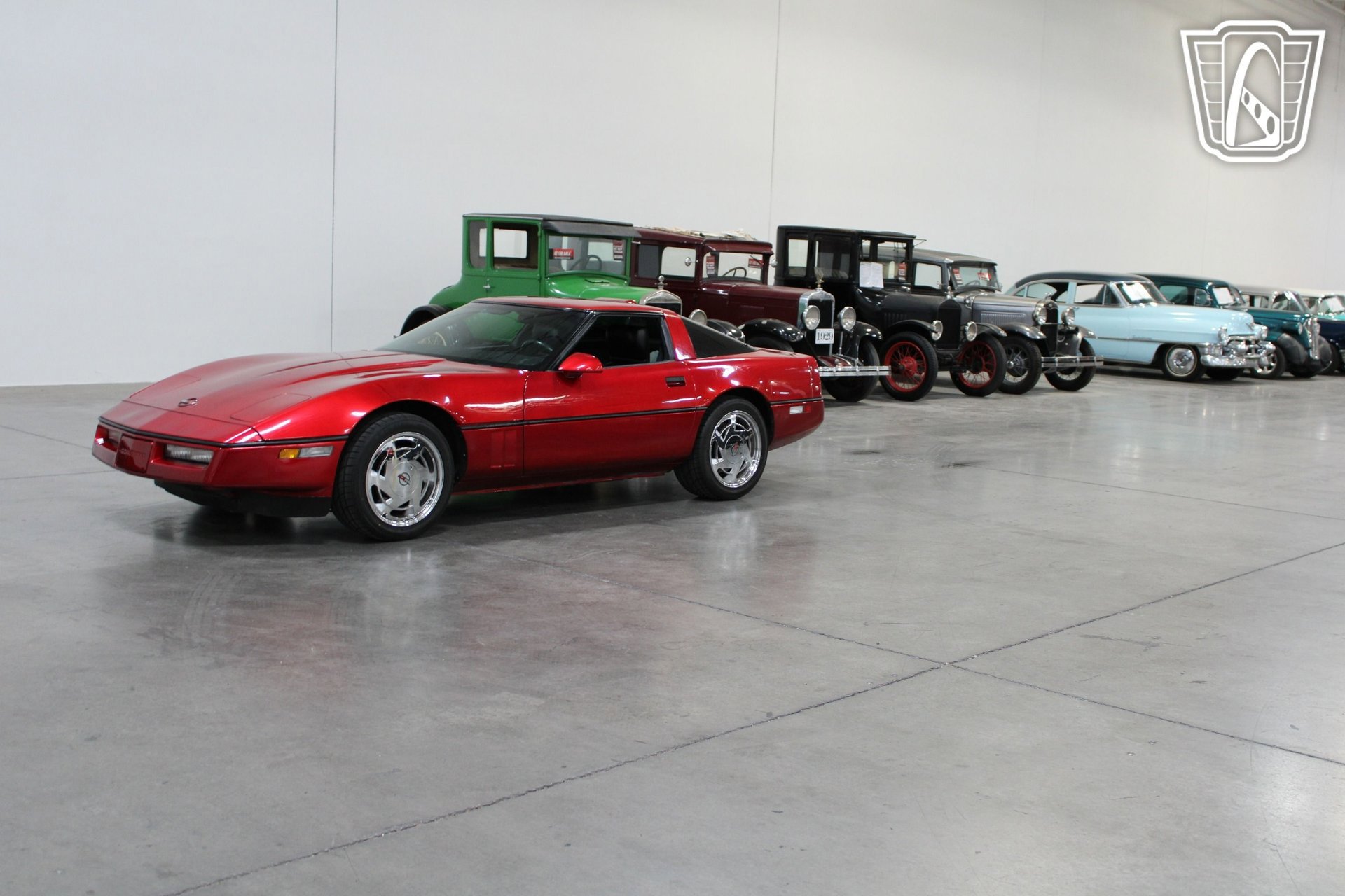 Used 1989 Chevrolet Corvette Coupe RWD image 3