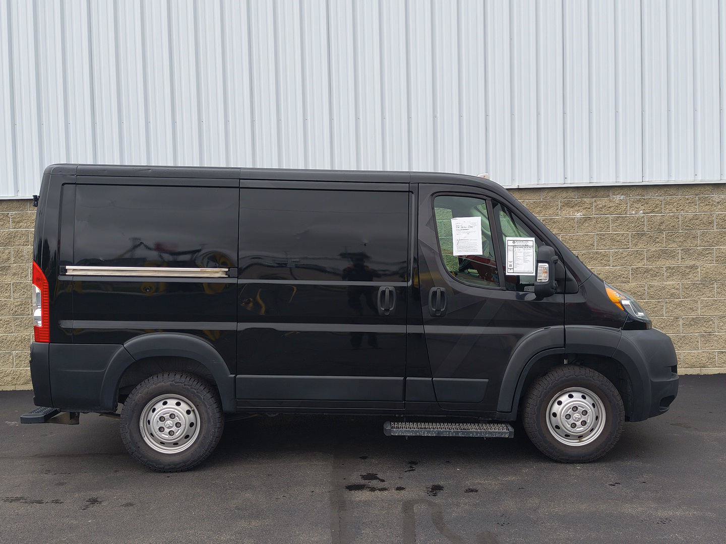 Used 2021 RAM ProMaster 1500 FWD image 2