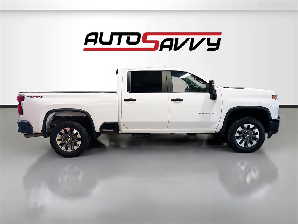 Used 2023 Chevrolet Silverado 2500 Custom w/ Custom Convenience Package image 8