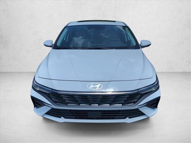 New 2026 Hyundai Elantra Limited FWD image 6