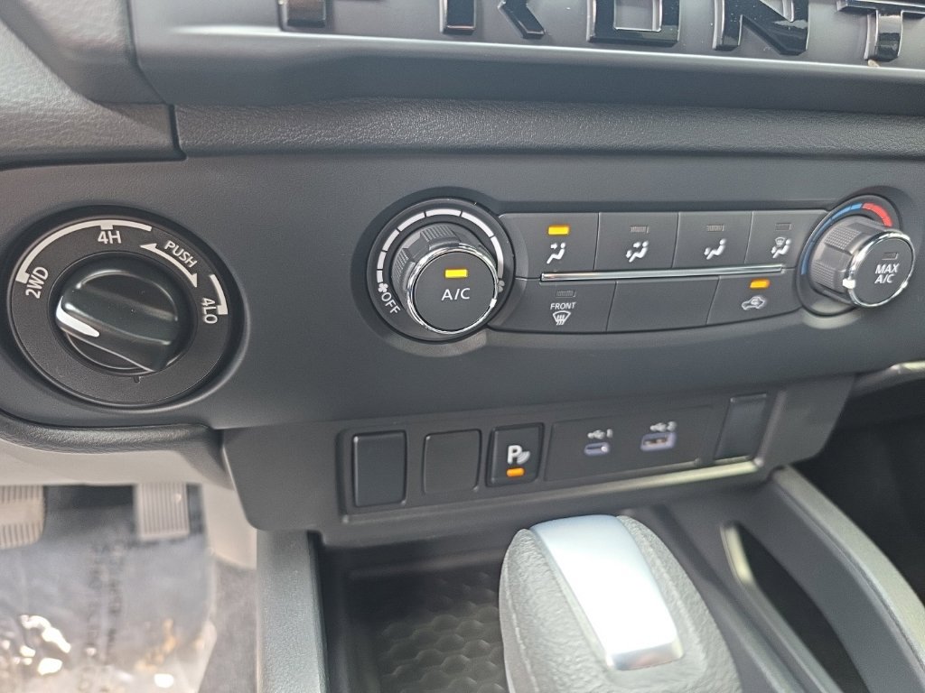 Used 2026 Nissan Frontier SV w/ Tow Package AWD/4WD image 20