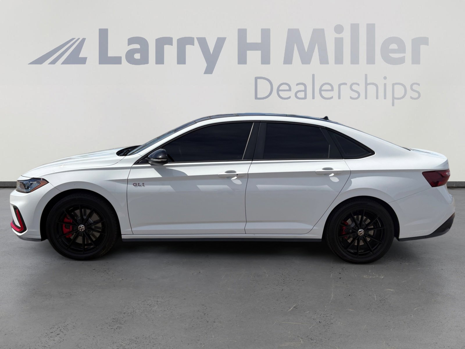 Used 2025 Volkswagen Jetta GLI Autobahn image 3