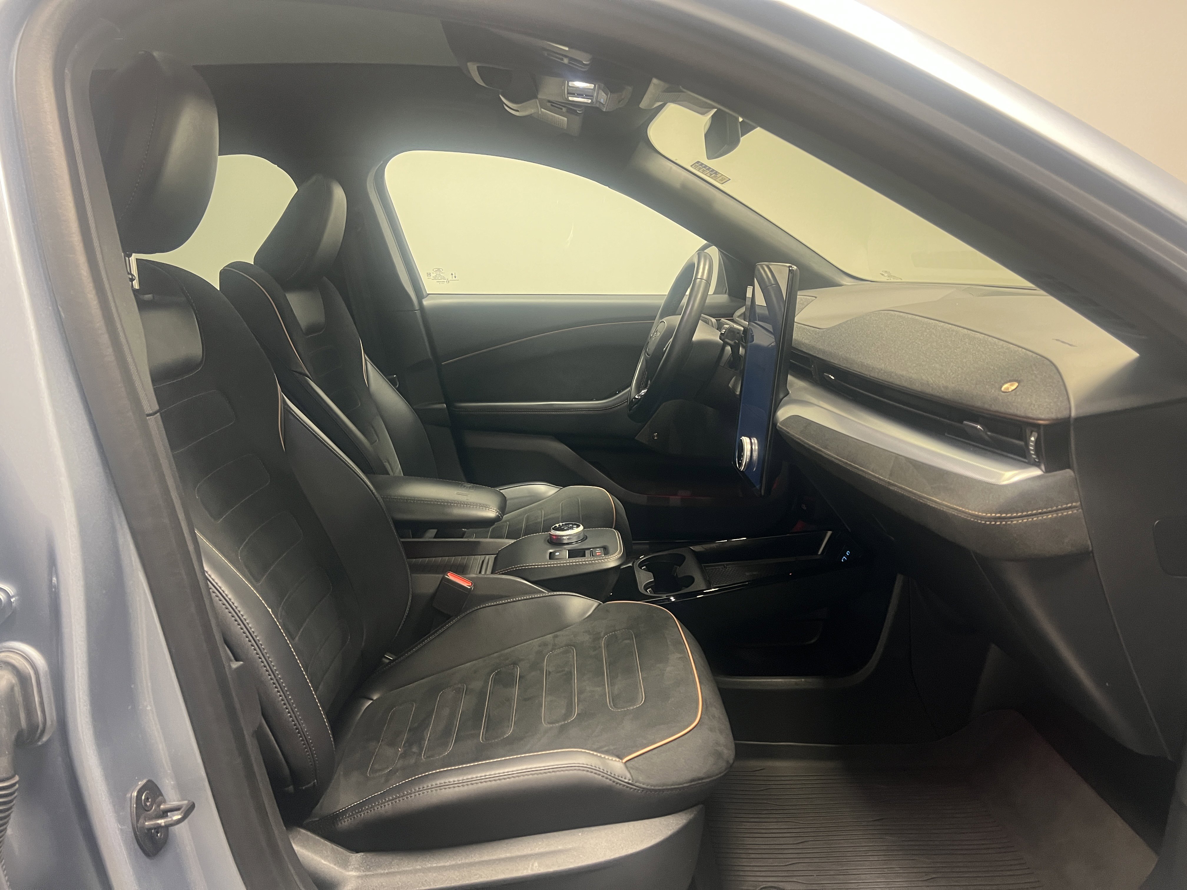 Used 2022 Ford Mustang Mach-E GT image 16