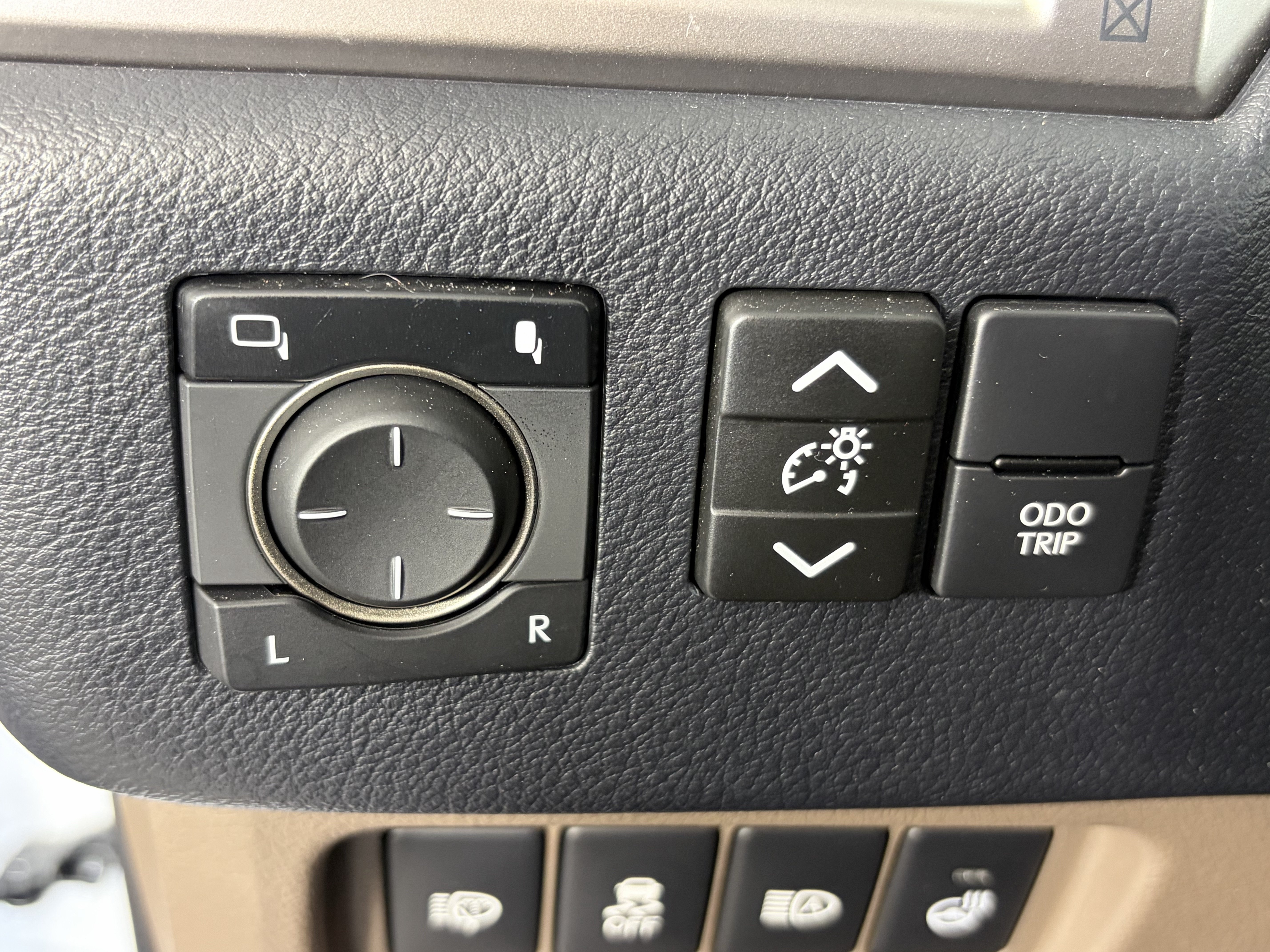 Used 2022 Lexus GX 460 Premium w/ Premium Package AWD/4WD image 36