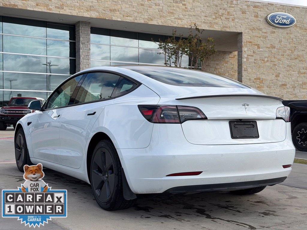 Used 2022 Tesla Model 3 RWD image 9