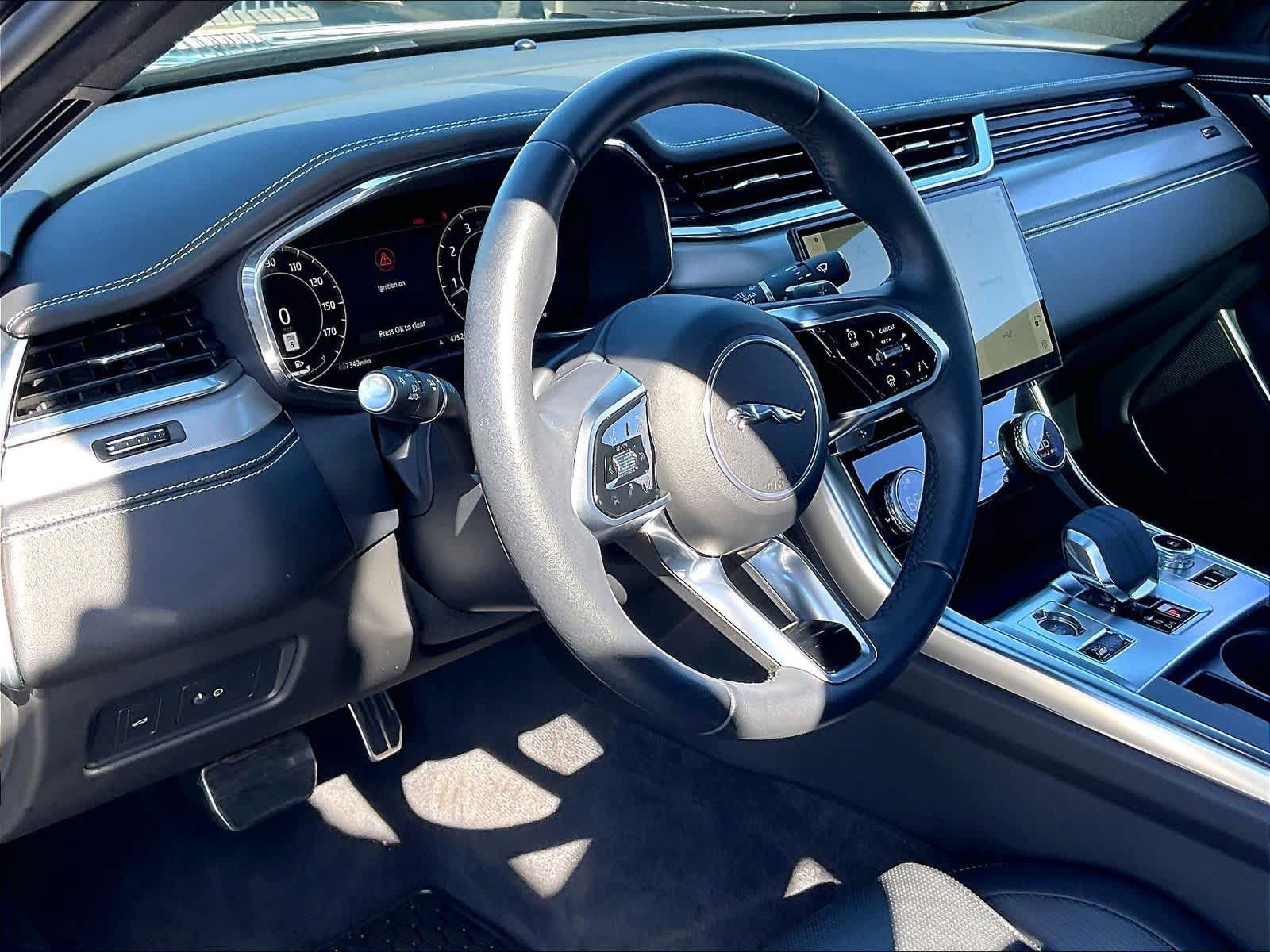 Used 2024 Jaguar XF R-Dynamic SE AWD/4WD image 15