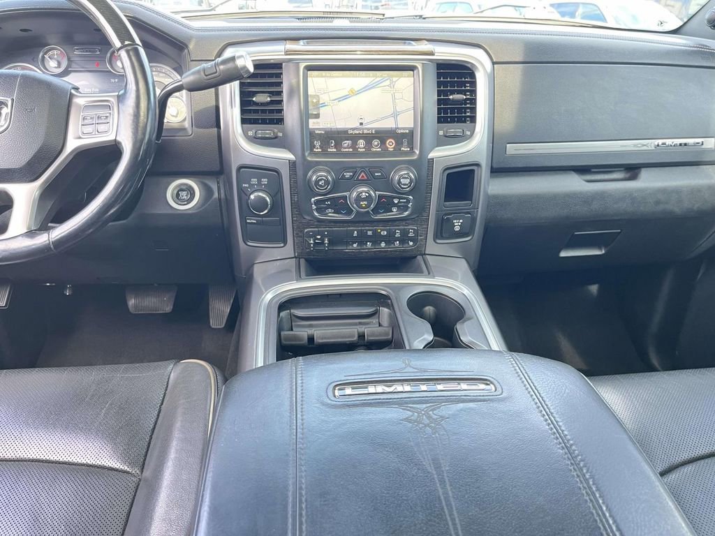 Used 2016 RAM 2500 Limited image 27