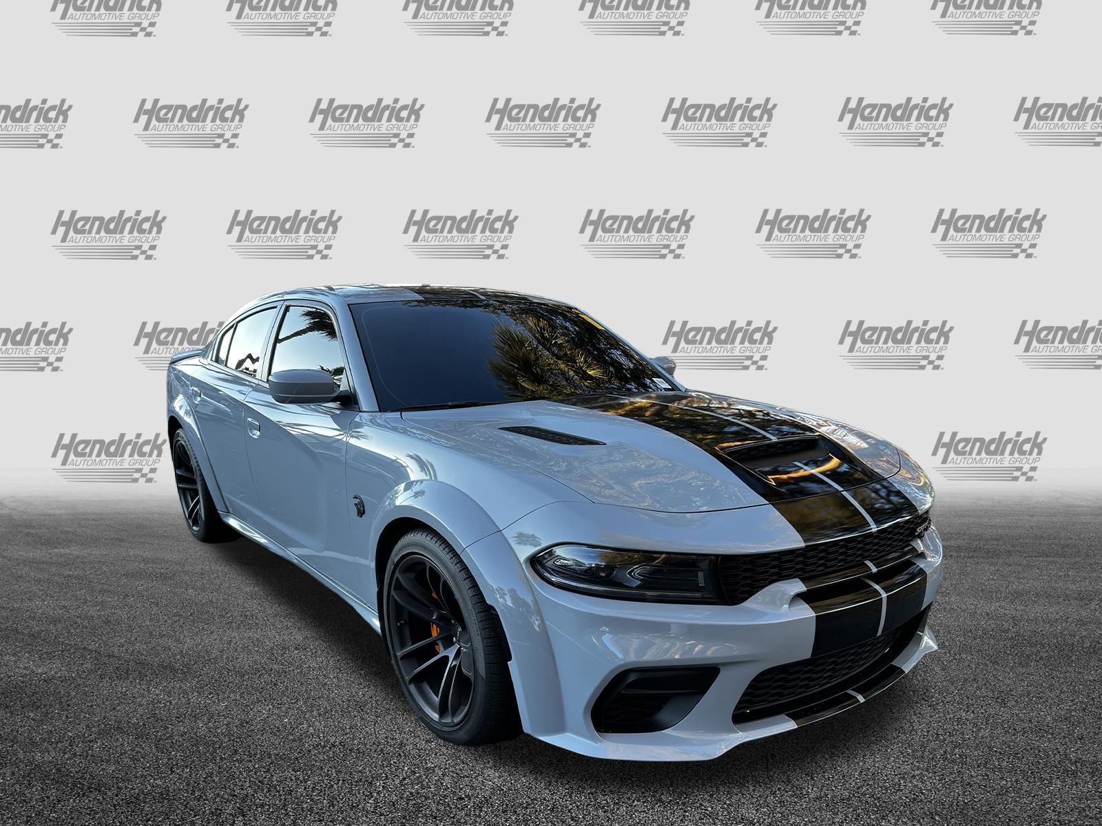 Used 2022 Dodge Charger SRT Hellcat w/ Harman/Kardon Audio Group image 2