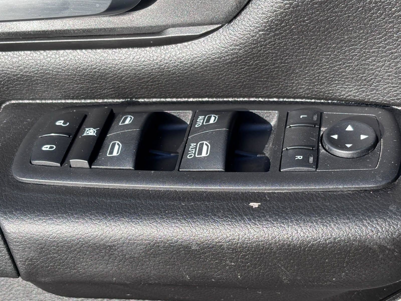 Used 2024 RAM 1500 Tradesman AWD/4WD image 20