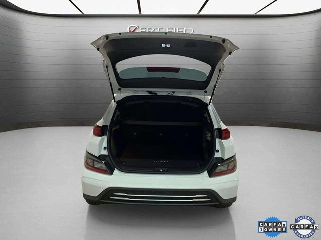 Used 2023 Hyundai Kona SE w/ Cargo Package image 9