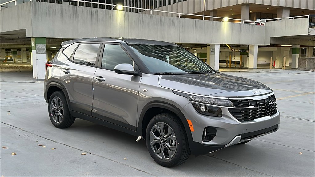 New 2026 Kia Seltos LX