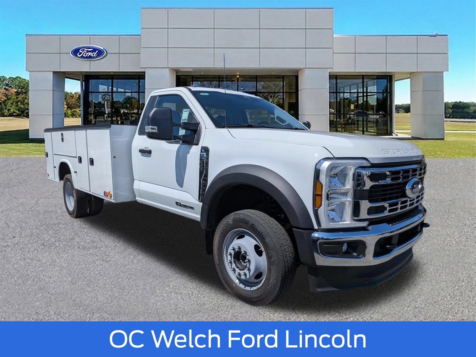 New 2026 Ford F550 4x4 Regular Cab Super Duty w/ XL Chrome Package image 1