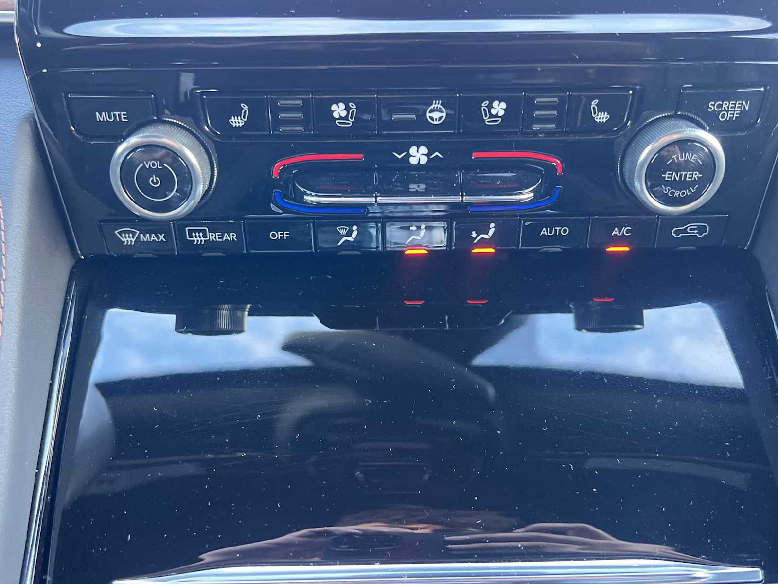 Used 2023 Jeep Grand Cherokee L Summit image 6