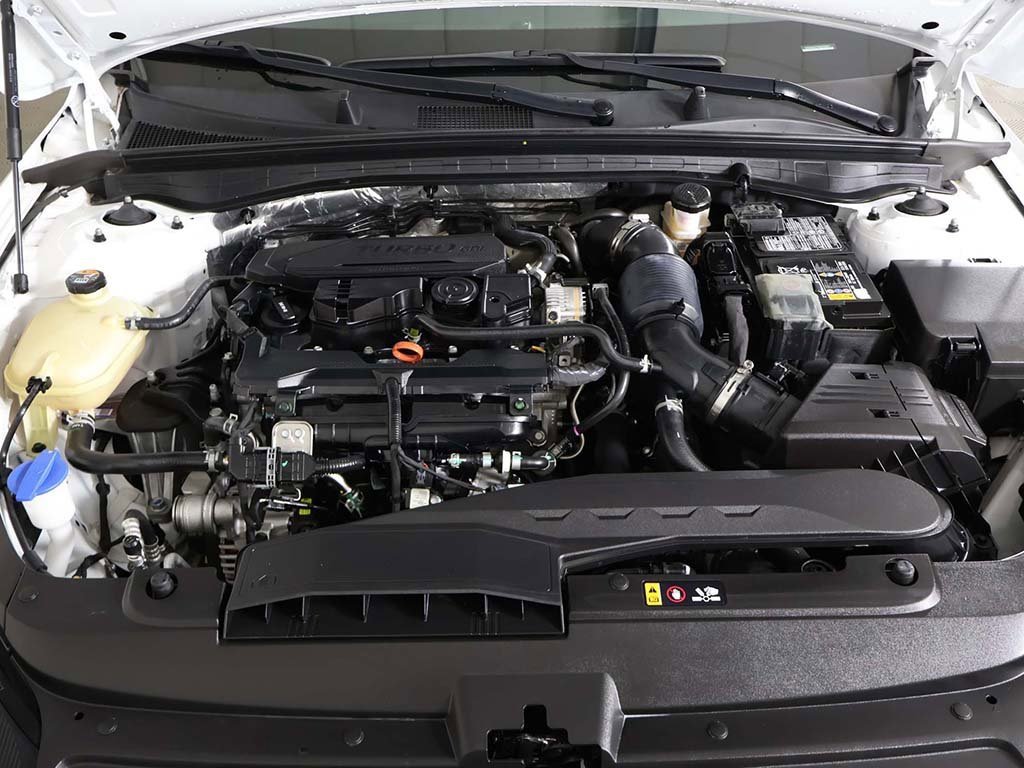 Used 2024 Kia K5 LXS image 19