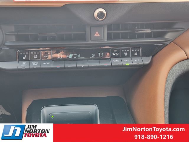 Used 2026 Toyota Crown Signia image 23