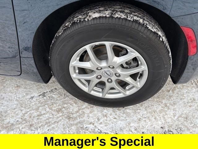 Used 2024 Chrysler Pacifica Touring image 44